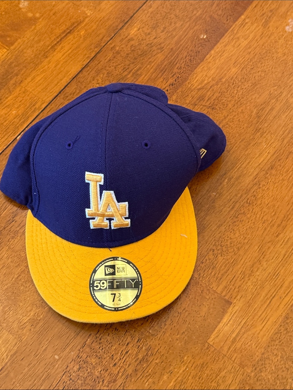 Uh New Era LA Dodgers Two-Tone Royal Blue and Gold Fitted 7 3/4